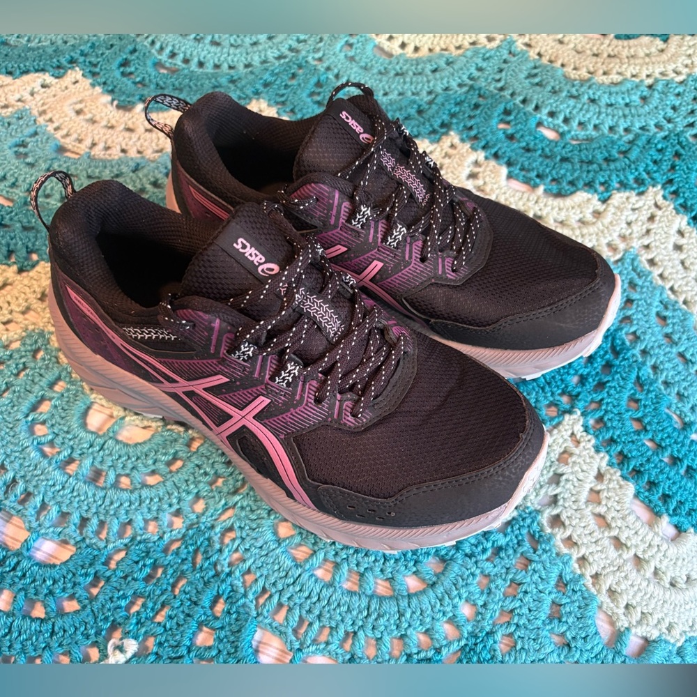 ASICS Women's Black and Pink Athletic Shoes